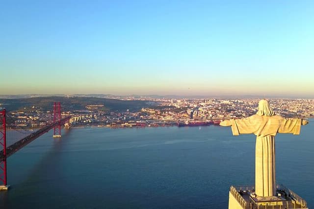 Half day private tour of Lisbon