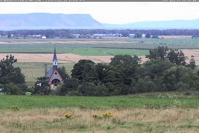 Half-Day Small-Group Tour of Annapolis Valley