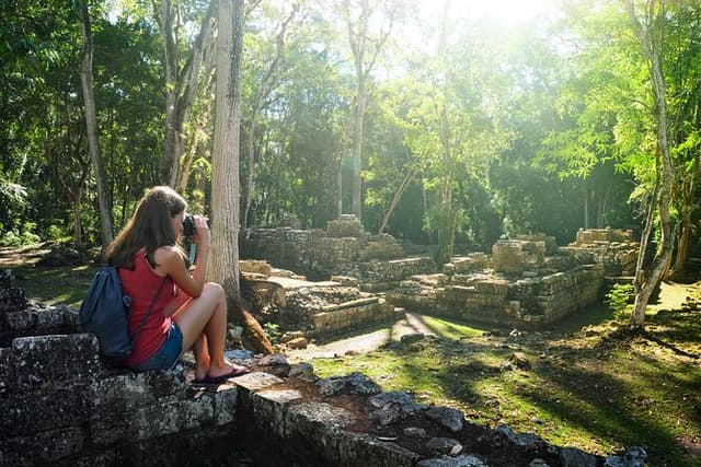 Romantic tour in Copan Ruinas