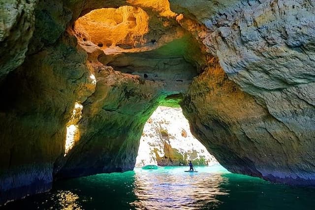 Boat trip to the caves of Benagil