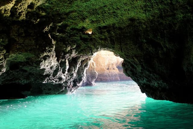 Boat trip to the grottos at Ponta da Piedade, Lagos