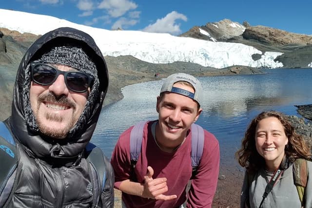 Pastoruri Glacier: Climate Change Route (Full day)