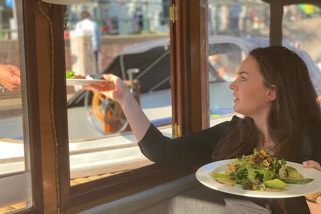 Amsterdam Private Dinner Cruise incl Drinks & 2-course Dinner 2hr