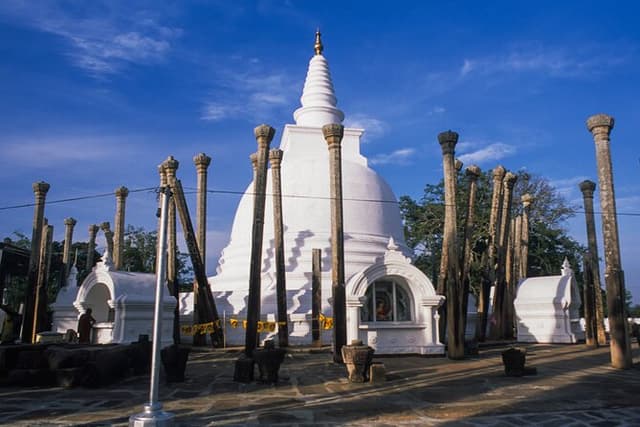 Anuradhapura Buddhist Icons Tour from Kalpitiya