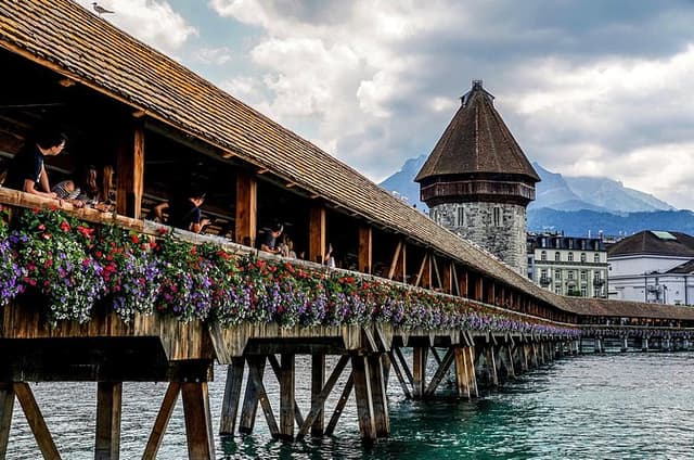 Lucerne Walking tour and Cheese Tasting