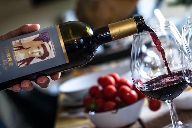 Chianti Wine Tour in Chianti: Tastings & Views