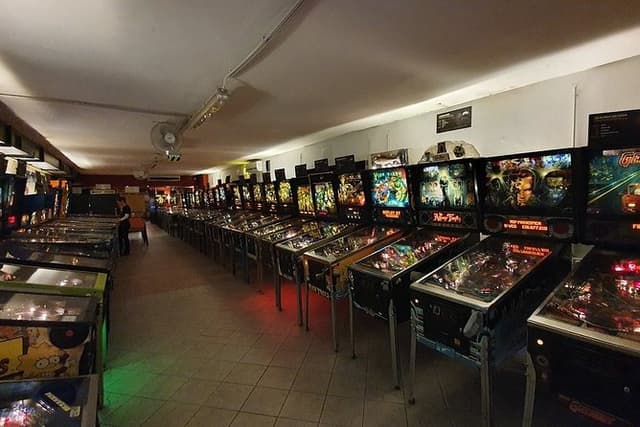 Skip the Line: Budapest Pinball Museum Admission Ticket
