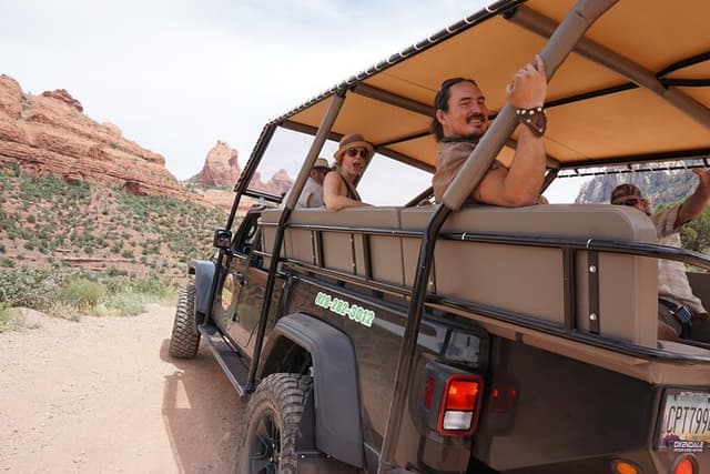 Sedona Red Rocks Outback Jeep Tour: Mild Off-Road Scenic Ride