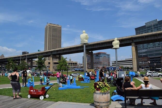 The Best Buffalo Scavenger Hunt: Explore Buffalo Like a Local