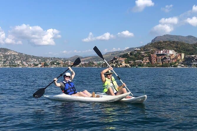 Unforgettable Las Gatas Snorkeling & Kayaking in Zihuatanejo