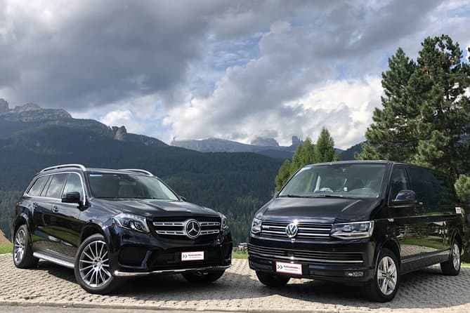 Private Transfers: Cortina d'Ampezzo to Venice Airport