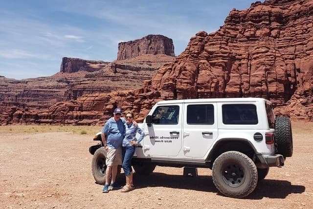 Canyonlands NP. Backcountry Morning or Afternoon 4X4 JEEP