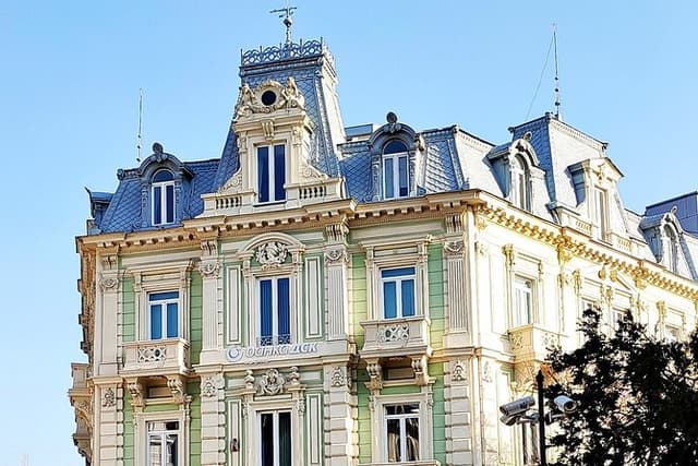 Self-Guided Ruse Sights & Attractions