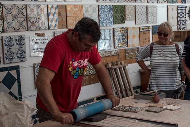 Tiles and Tales: Workshop and National Tile Museum Visit