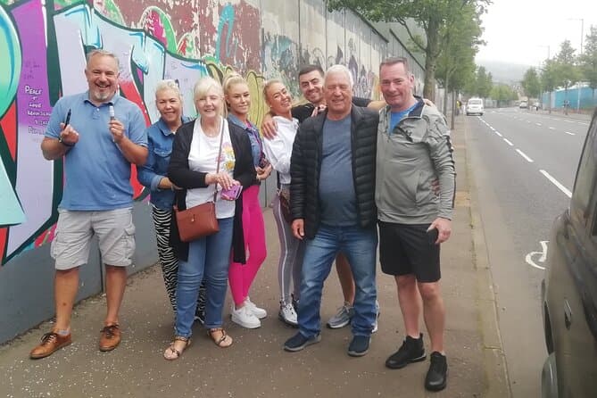 Authentic Belfast Black Taxi Tours & Local History