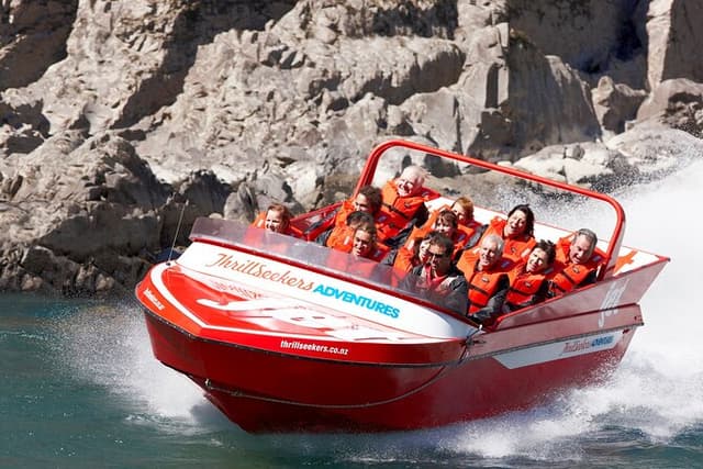 Hanmer Springs Thermal Pools and Jet Boat Day Trip from Christchurch