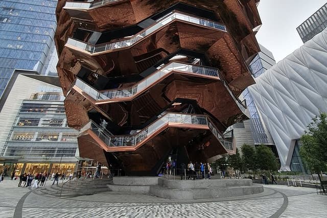 NYC Midtown Sightseeing Tour and Hudson Yards