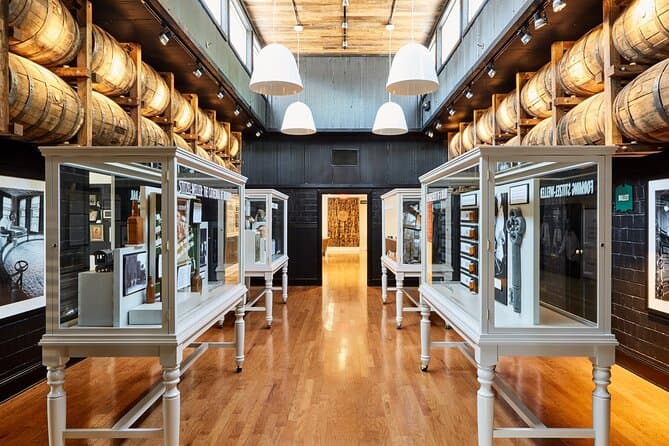 Experience Authentic Louisville Bourbon Distillery Tours