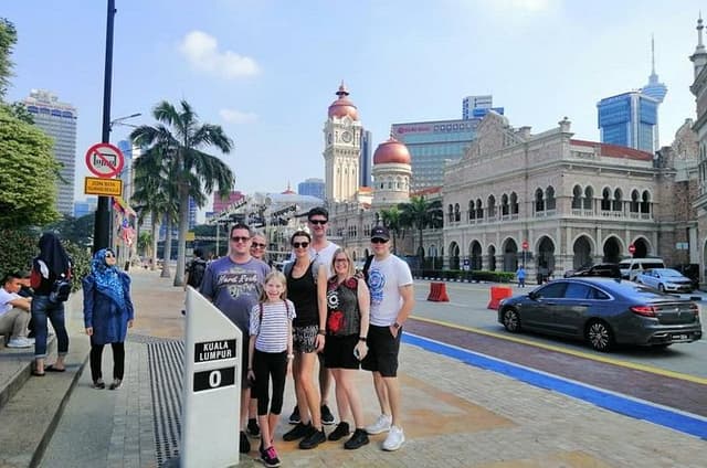 Kuala Lumpur’s Best Landmarks & City Highlights Tour
