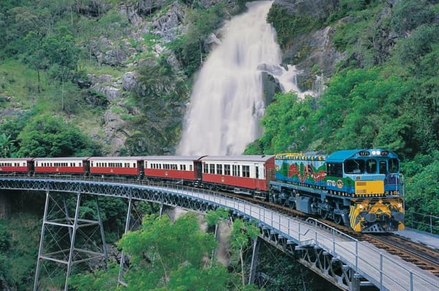 Kuranda Rainforestation & Kuranda Scenic Rail (R1BT)
