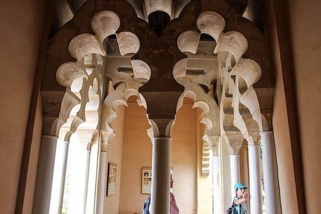 Alcazaba Malaga Guided Tour