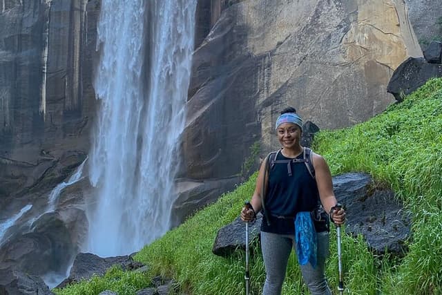 Yosemite Mist Trail and Nevada Fall Loop Private Day Hike
