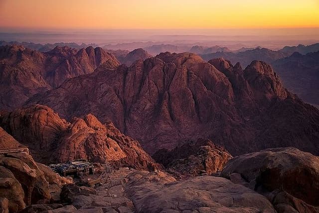 Overnight Sunrise Tour to Mount Sinai from Sharm El Sheikh