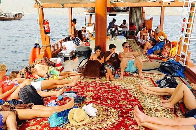 Khasab Dhow cruise-Half day with summing, dolphin watching