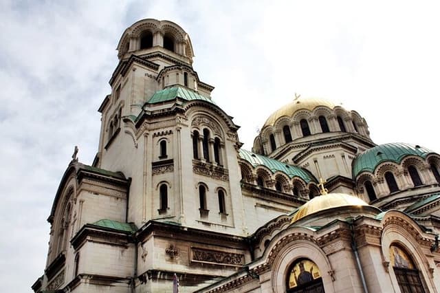 Sofia Complete Virtual Tour with Local Live Guide