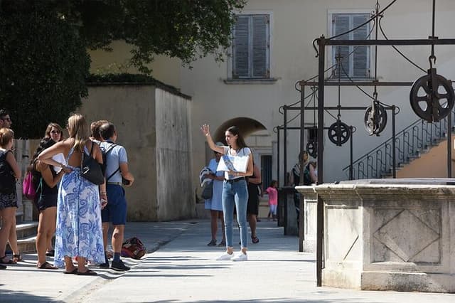 Zadar Highlights: Old Town, Sea Organ & Local Tastings