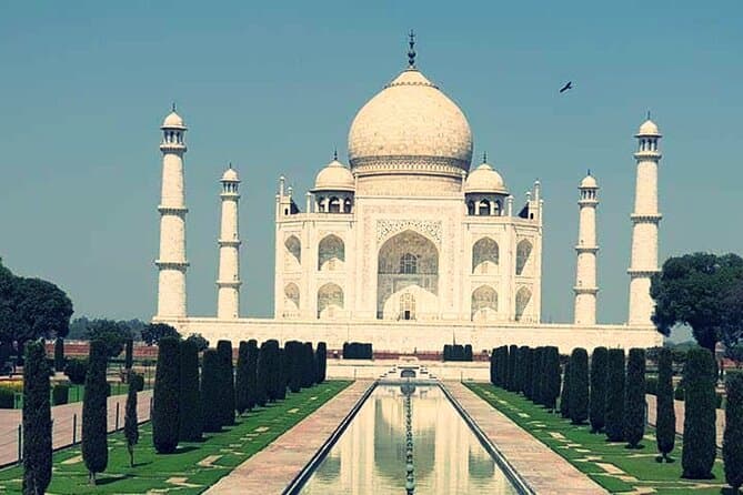 Full-Day Taj Mahal Agra Tour from Bangalore