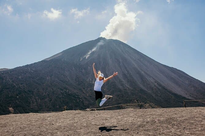 Compare Top Pacaya Volcano Hikes & Tours