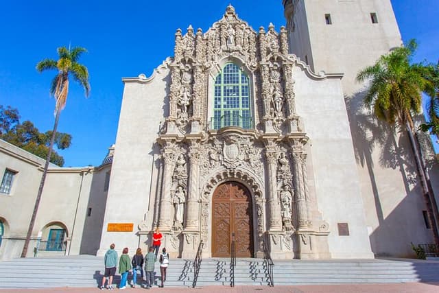 San Diego Balboa Park Highlights Small Group Tour with Coffee