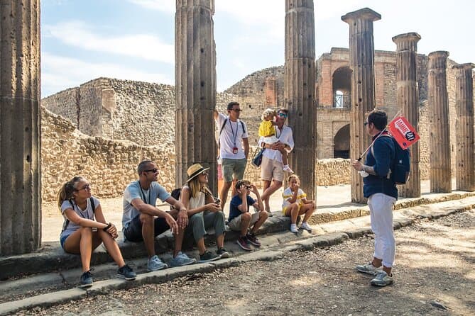 Best-Rated Pompeii & Vesuvius Day Trips