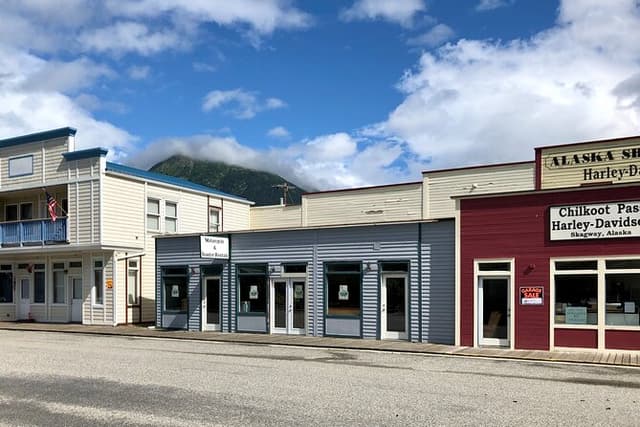 Gold Rush Boomtown: A Self-Guided Audio Tour of Skagway