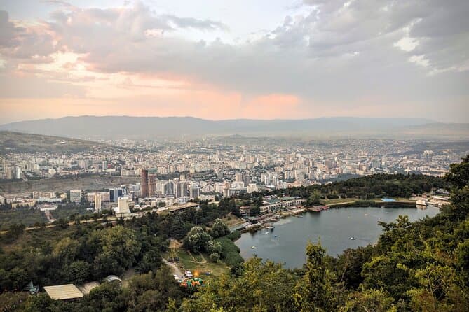 Best Birdwatching Tours in Tbilisi: Nature & Wildlife