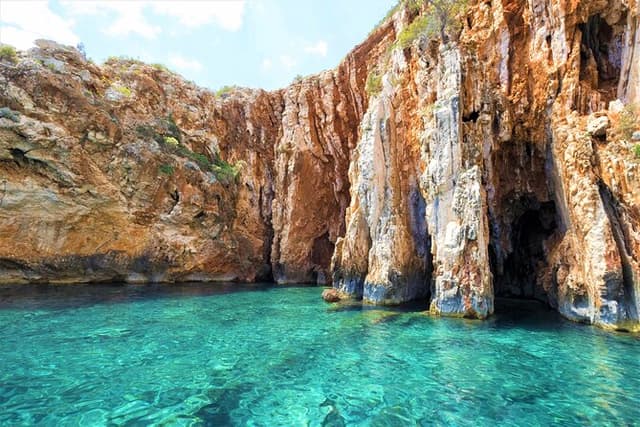 Private Tour of Red rocks, Pakleni Islands and Hvar's Southern Beaches