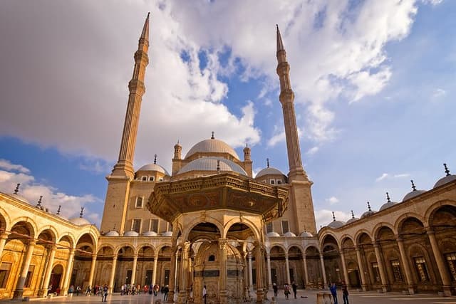 Cairo Half Day Tours visit Islamic Cairo & ancient mosques