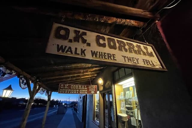 The Dead Men's Tales Walking Ghost Tour in Tombstone