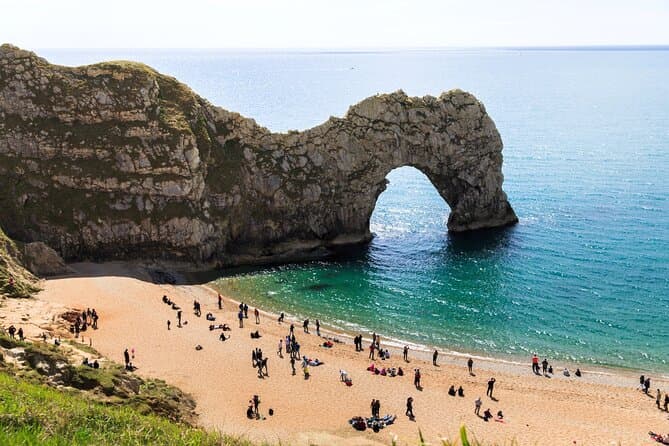 Bournemouth Jurassic Coast Tour: Cliffs, Fossils & Views