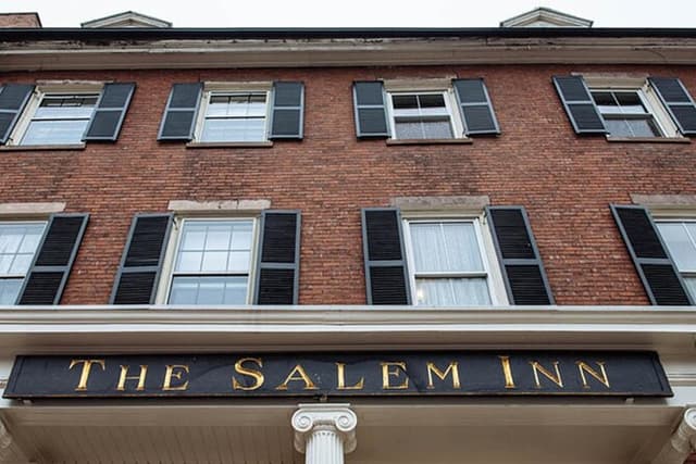 Requiem for Salem Walking Ghost Tour