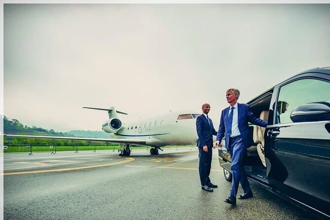 Book Trusted Airport Transfers in St John's
