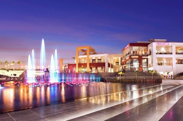 Private Cairo Night Shopping Tour to Festival City Mall