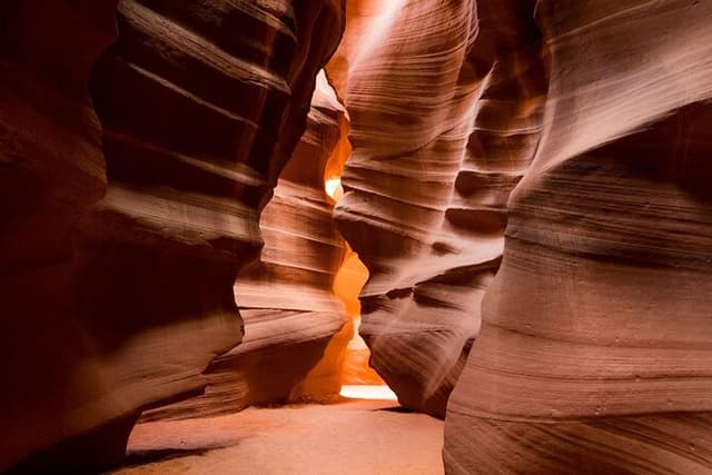 Antelope Canyon & Horseshoe Bend from Vegas, Lunch, Free WiFi