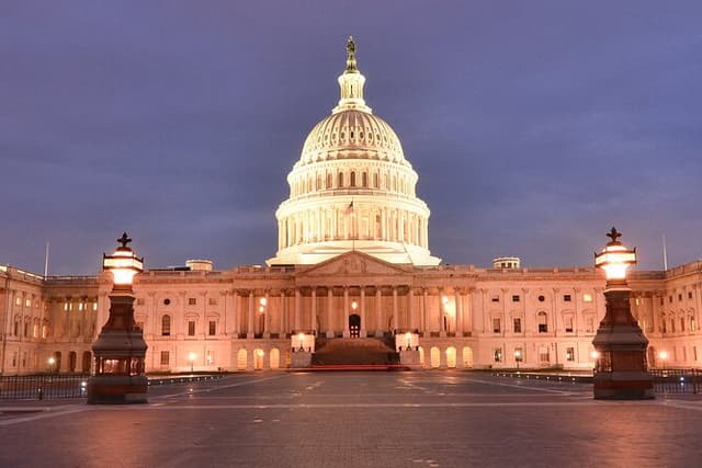 Washington DC Sight Seeing Private Tour-English or Spanish Option