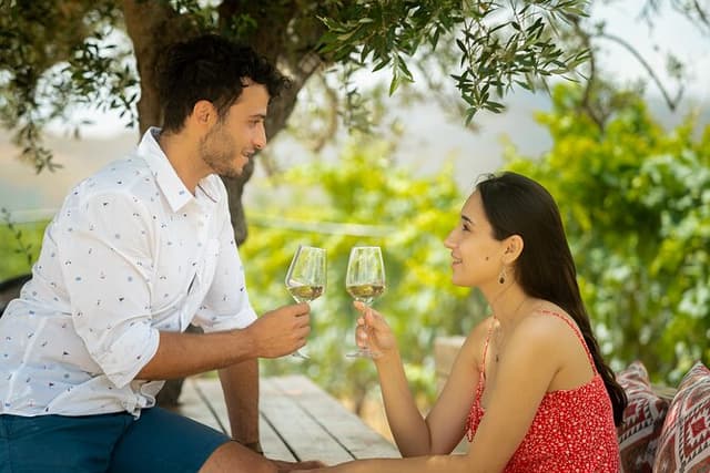 Heraklion SUV Private Guided Wine Tour with Lunch
