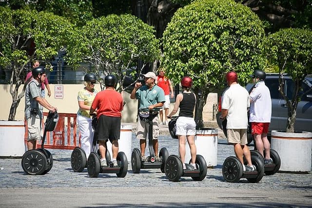 Old San Juan: Segway PT and Segway Xafari Ebike Tours