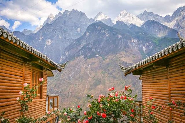 Eat Your Way Through Yunnan's Tea & Horse Road, from Dali to Lijiang, 8-day Trip
