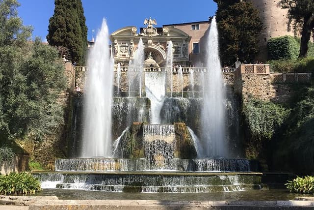 Tivoli Gardens and Hadrian's Villa full day guided tour