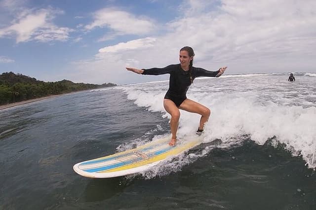 2-Hour Surf Lesson in Montezuma